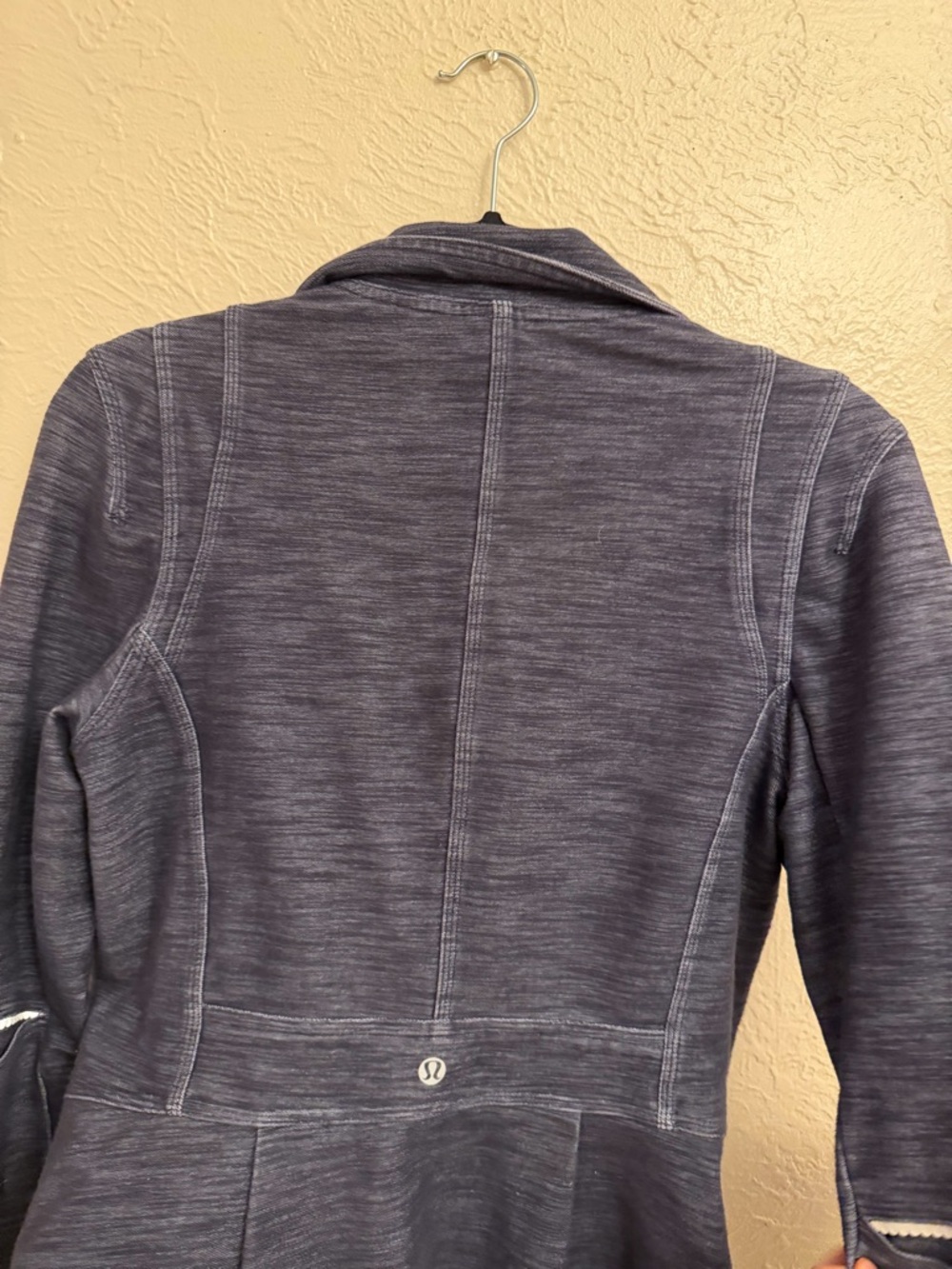 lululemon athletica Jacket - Picture 8 of 11